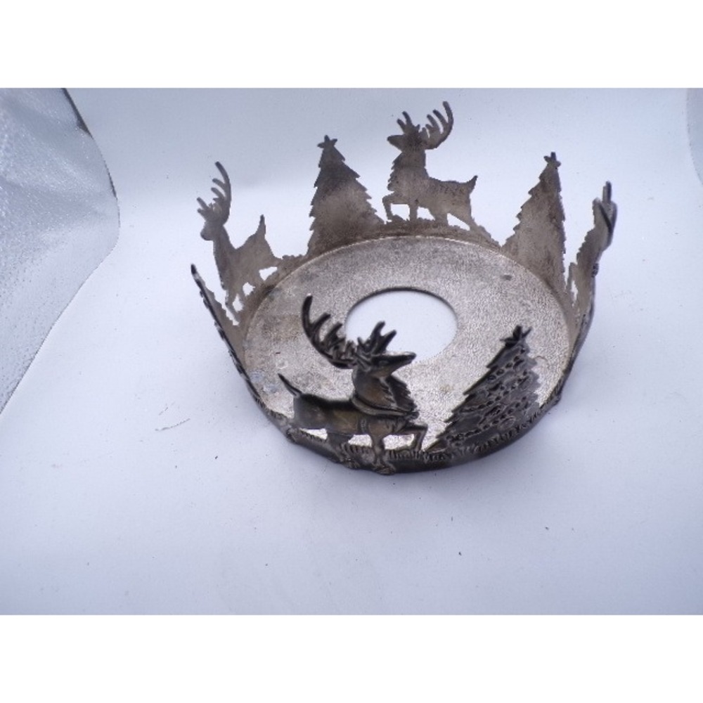 International Silver Company Reindeer Christmas Candle Holder Centerpiece Decor